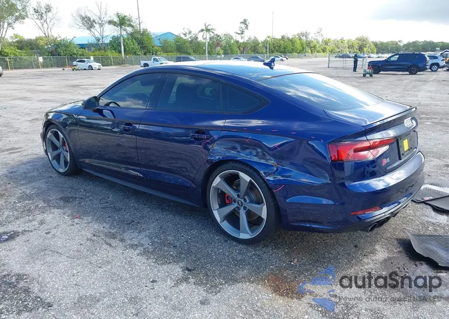 WAUB4CF57KA074964: 43327122