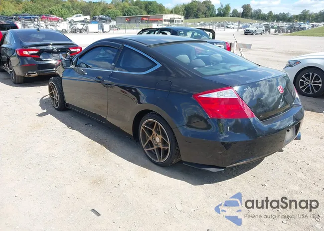 1HGCS123X8A018565: 43327199