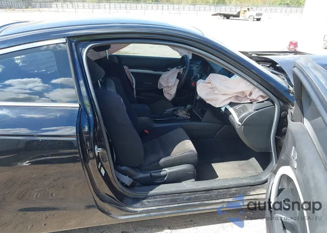 1HGCS123X8A018565: 43327199