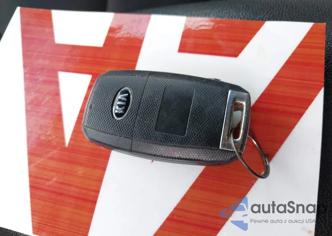 KNDJP3A58E7085289: 43327247