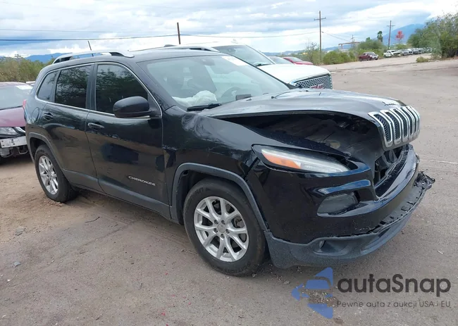 1C4PJLLB8JD552320: 43326392