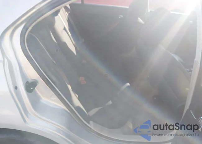 3FAHP0JG3AR306837: 43326535