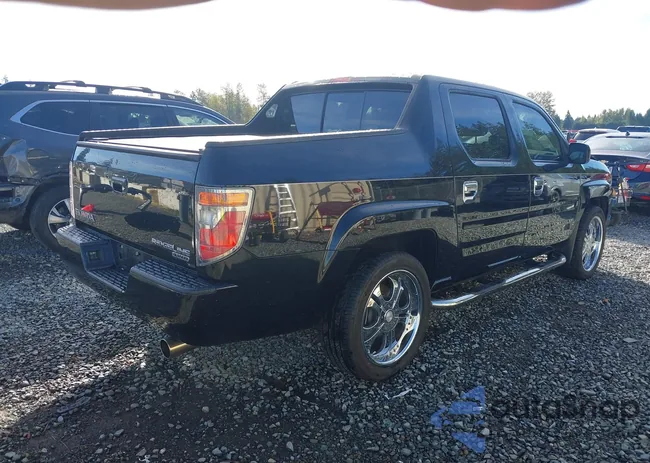 2HJYK16577H528867: 43326617