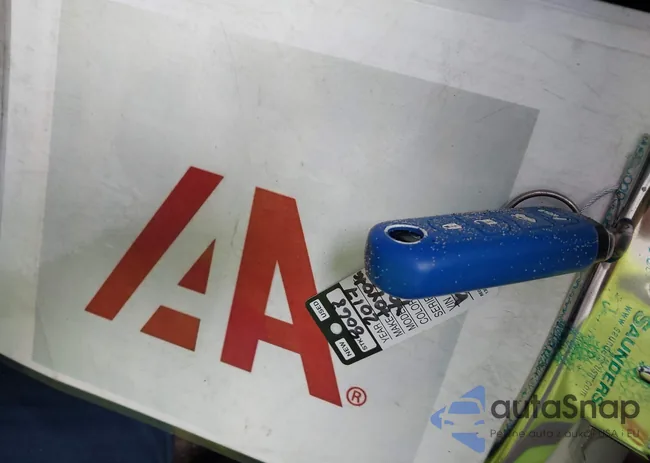 3MYDLBYV2HY186406: 43327695