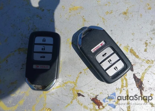 1HGCR3F8XFA005678: 43327881