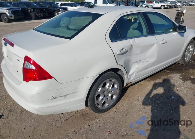 3FAHP0HAXBR267036: 43327901