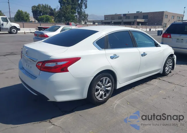 1N4AL3AP7GC204589: 43327921