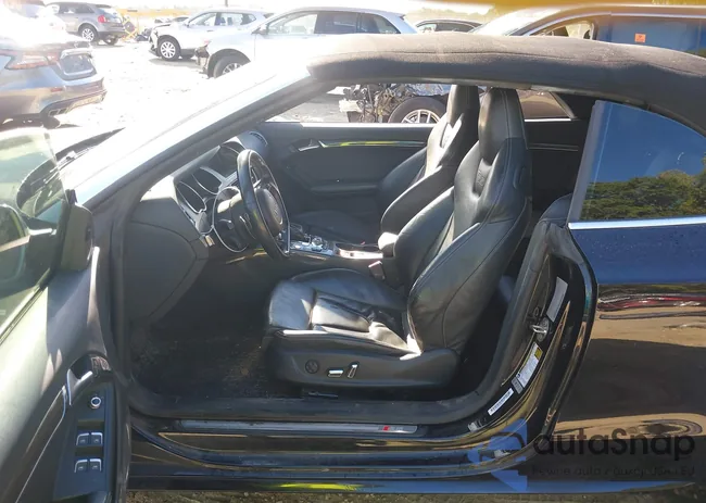 WAUCGAFH0EN006738: 43327922