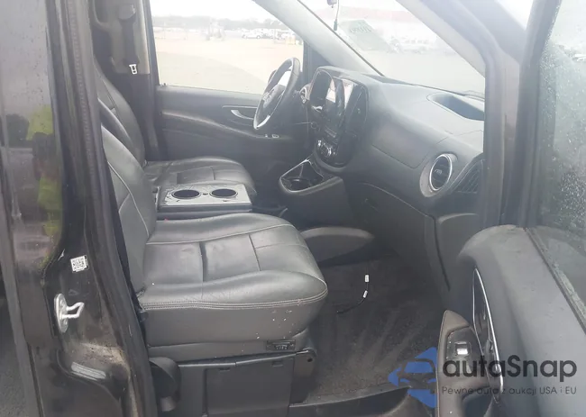 WD4PG2EEXJ3405072: 43327936