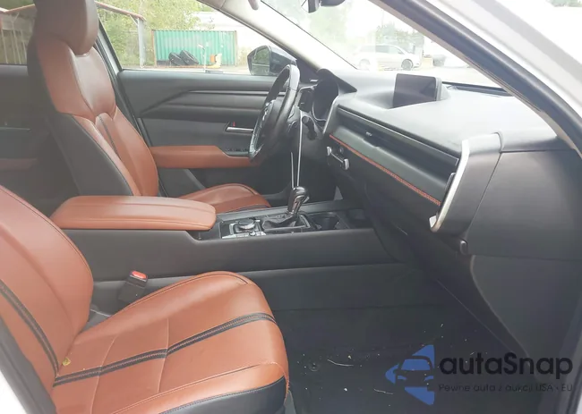 7MMVABDY0PN116892: 43327972