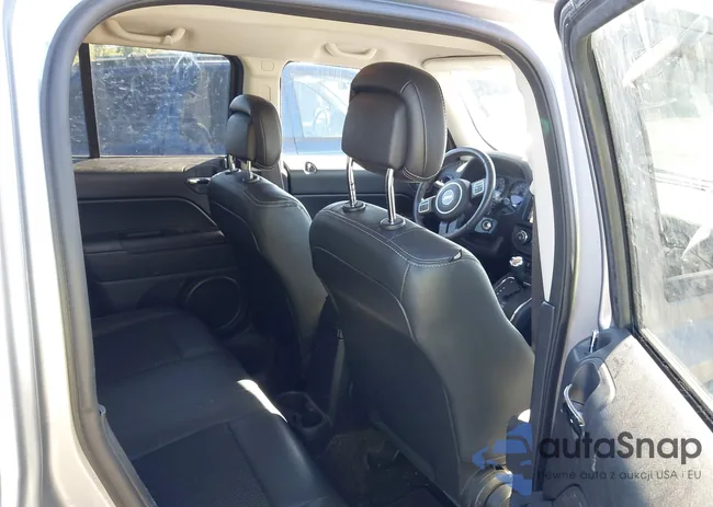 1C4NJRBB4GD618141: 43328077