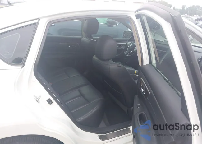 1N4AL3AP4DC212791: 43328209