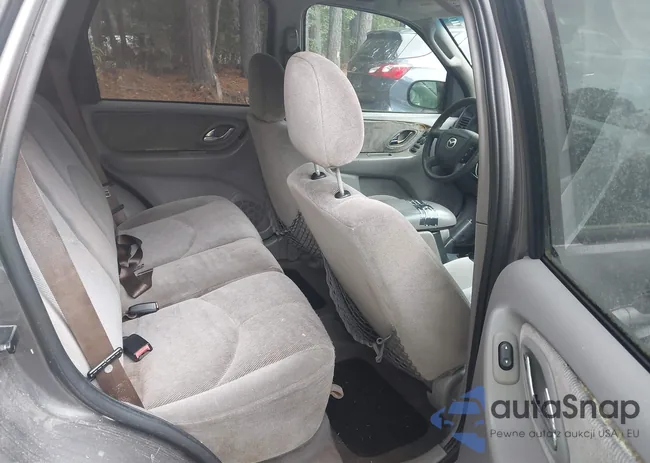 4F2YU09182KM56290: 43327305