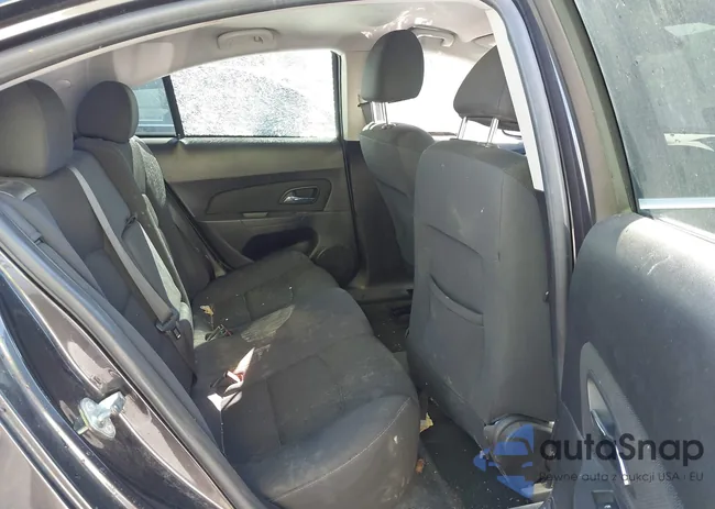 1G1PC5SB3E7468362: 43327337