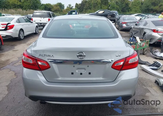 1N4AL3AP2HC132184: 43327365