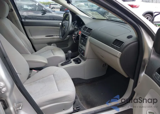 1G1AD5F59A7214947: 43327401