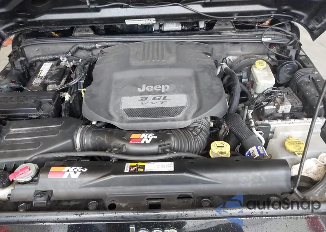 1C4HJWFG8DL593392: 43328699