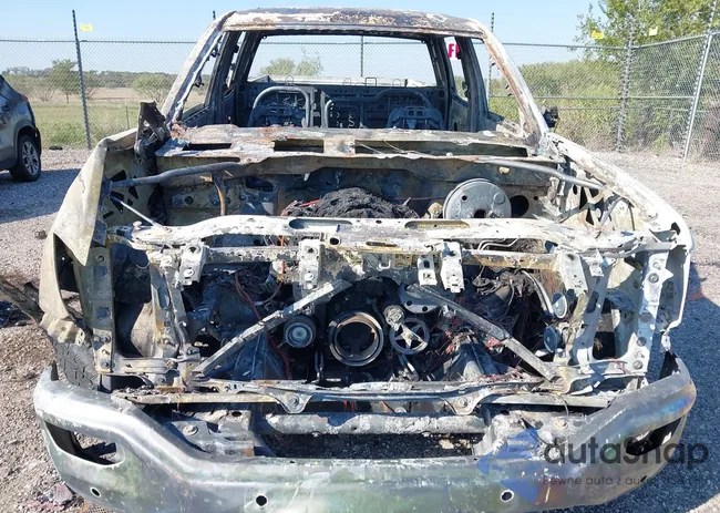 3GTU2NEC5JG316017: 43328718