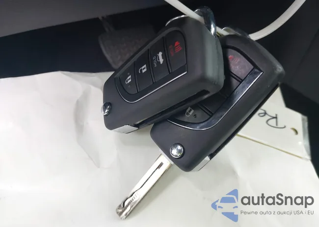 JTDBCMFE4S3073030: 43328785