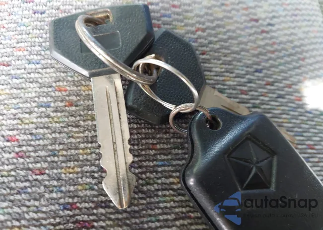 2B4HB25Z8TK171711: 43328832