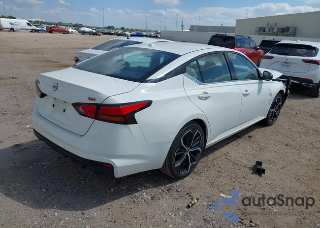 1N4BL4CVXRN355732: 43328886