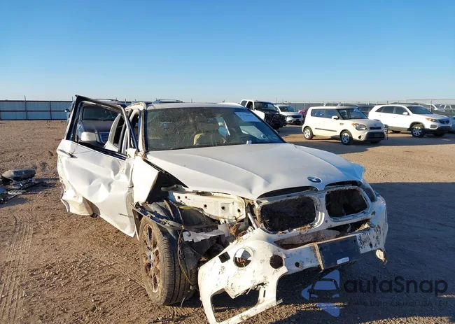 5UXKR0C54H0U55577: 43328890