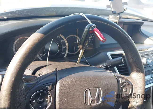 1HGCR2F34FA037847: 43329017