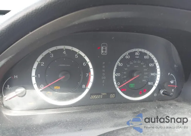 1HGCP2F46AA106870: 43329052