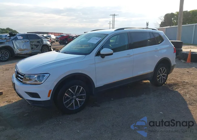 3VV3B7AX8LM041426: 43329061