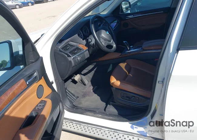 5UXFG2C58CL778024: 43329068