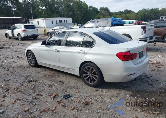 WBA8E5G54GNT95023: 43329132