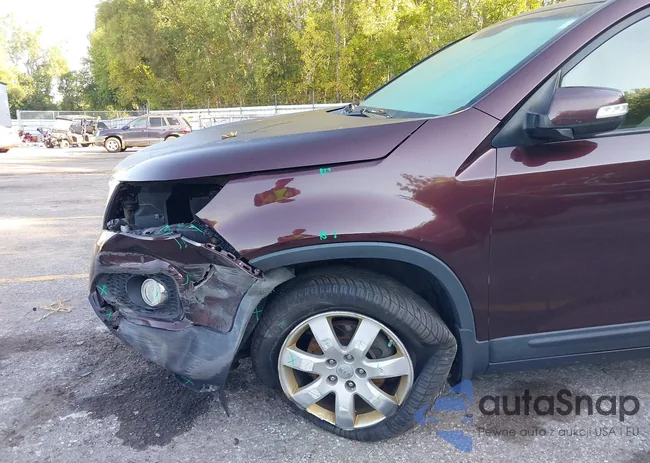 5XYKT3A6XDG361563: 43329159