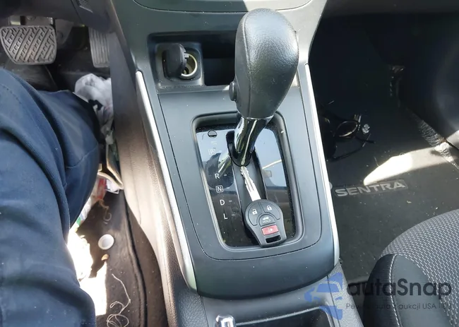 3N1AB7AP4HY376563: 43329189