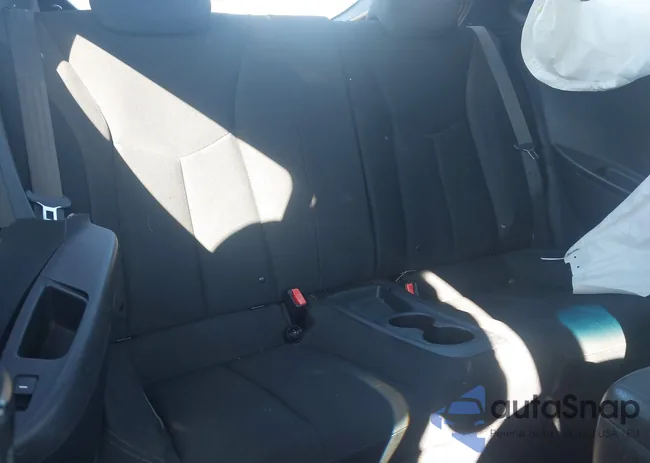 KMHTC6AD3GU256527: 43329191