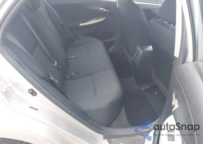 2T1BU4EE6AC228505: 43329247