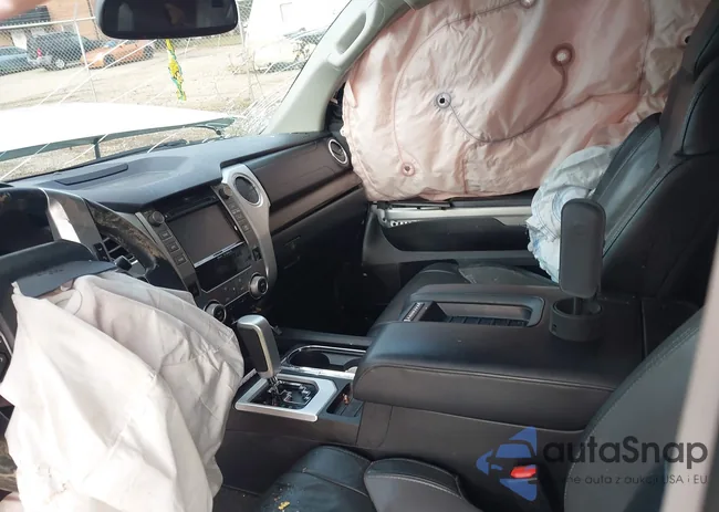 5TFHW5F18JX774956: 43328293