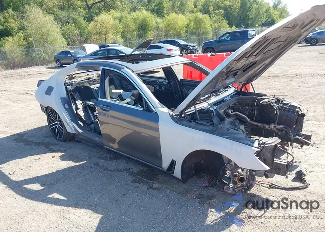 WBA7F0C56JGM22638: 43328344