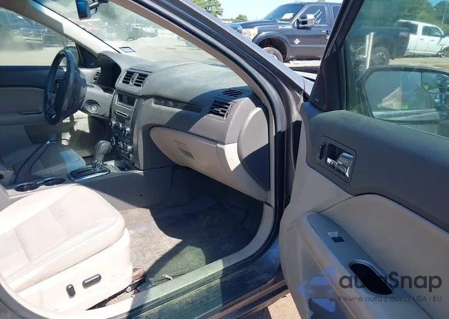 3FAHP0JG4CR205163: 43328408