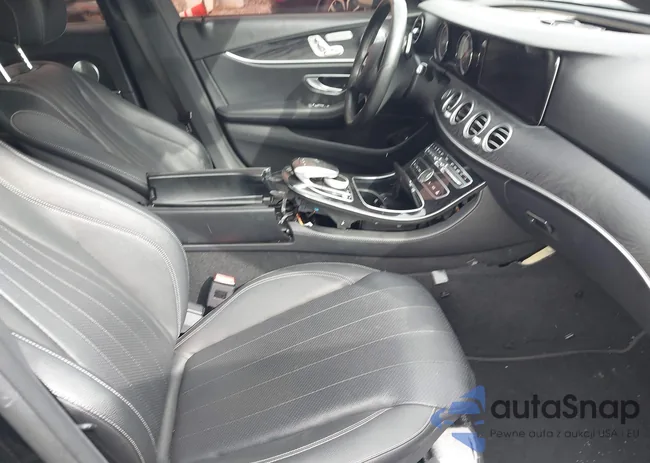 WDDZF4KB3HA142320: 43328441