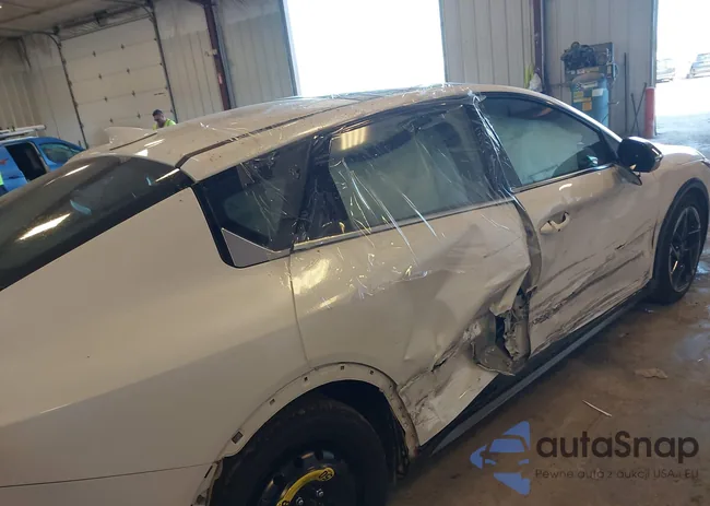 3KPFW4DE4SE068947: 43328499