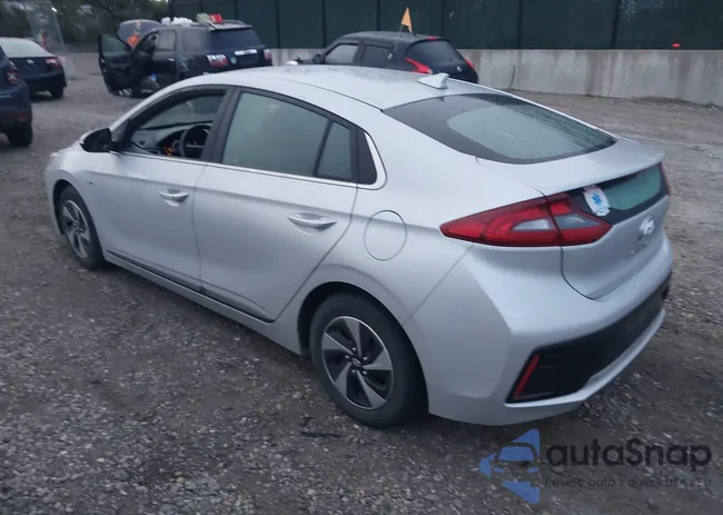 KMHC75LC0KU140858: 43328557