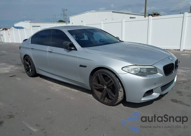 WBAXG5C55DDY33030: 43329764