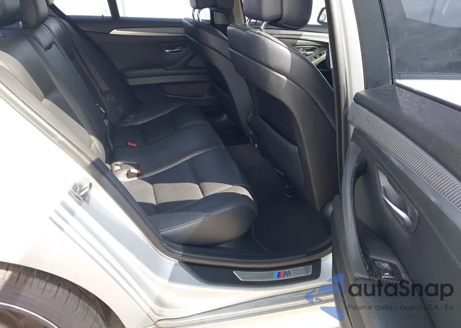 WBAXG5C55DDY33030: 43329764