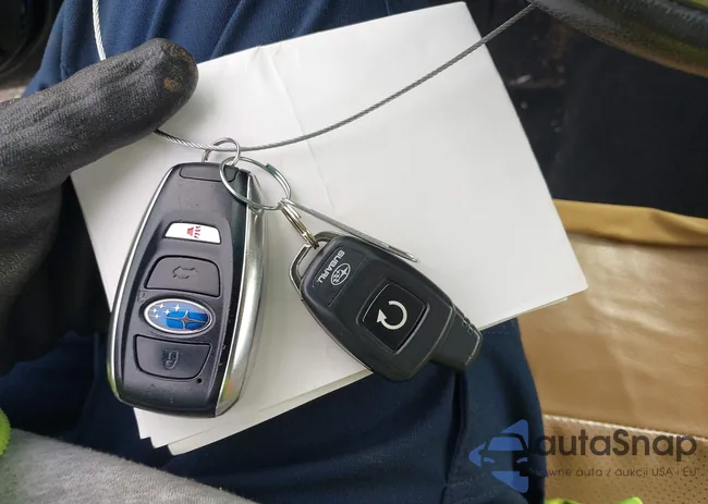 4S3BNAN63J3012897: 43329782