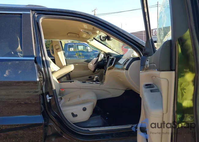 1C4RJFBG9HC853251: 43329875