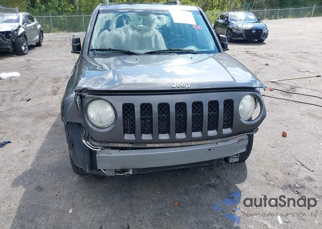 1C4NJPFA7ED785774: 43329886