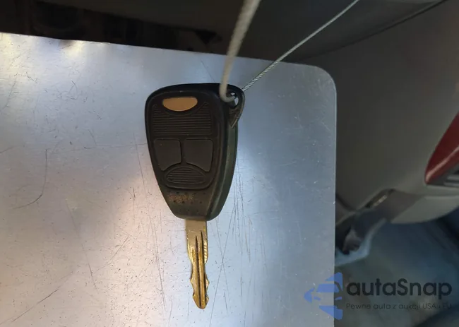 1A4GP45R46B643077: 43329888