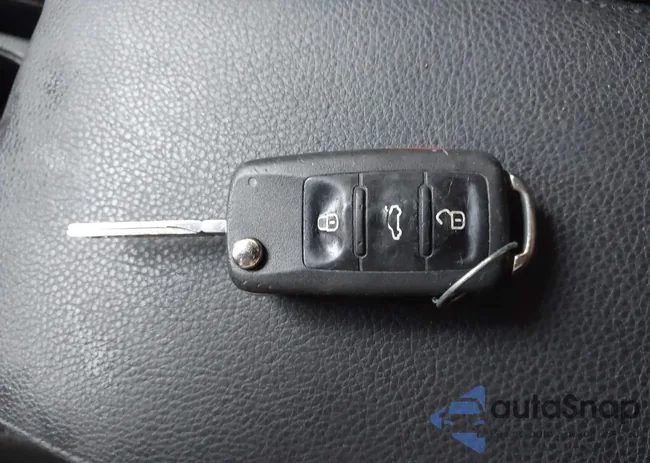 3VWDZ7AJ4BM091519: 43329909