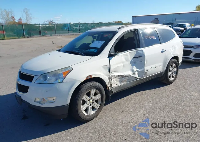 1GNKRGED2CJ108175: 43329982