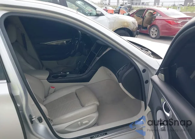 JN1EV7APXJM351765: 43330099